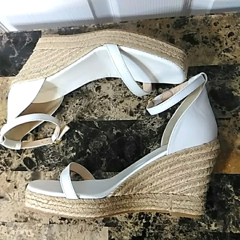 Jeffrey Campbell size 39 (US 9.5) made in Spain white leather  wedges heels EUC.
